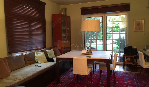 Καθημερινό καθιστικό - Daily sitting area